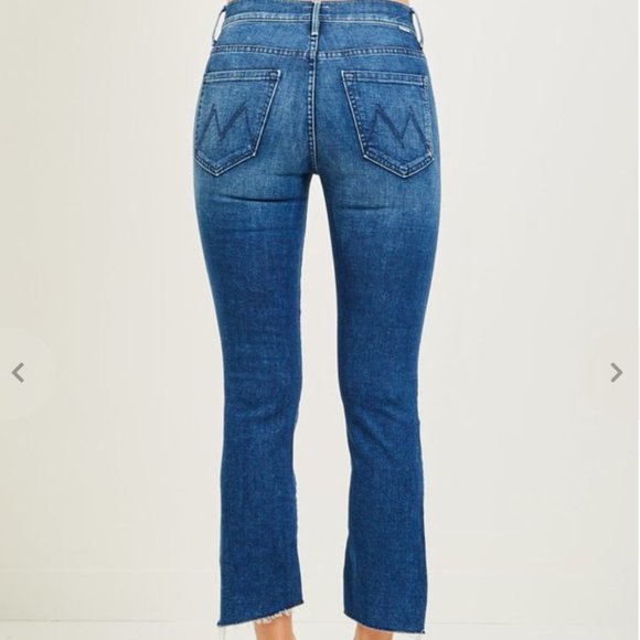 Mother The Insider Crop Step Fray Jean In The Royal Treatment - Picture 11 of 12